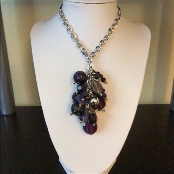 Firstmeet. NWT. Long Burgundy Gold Necklace. - Picture 8 of 15